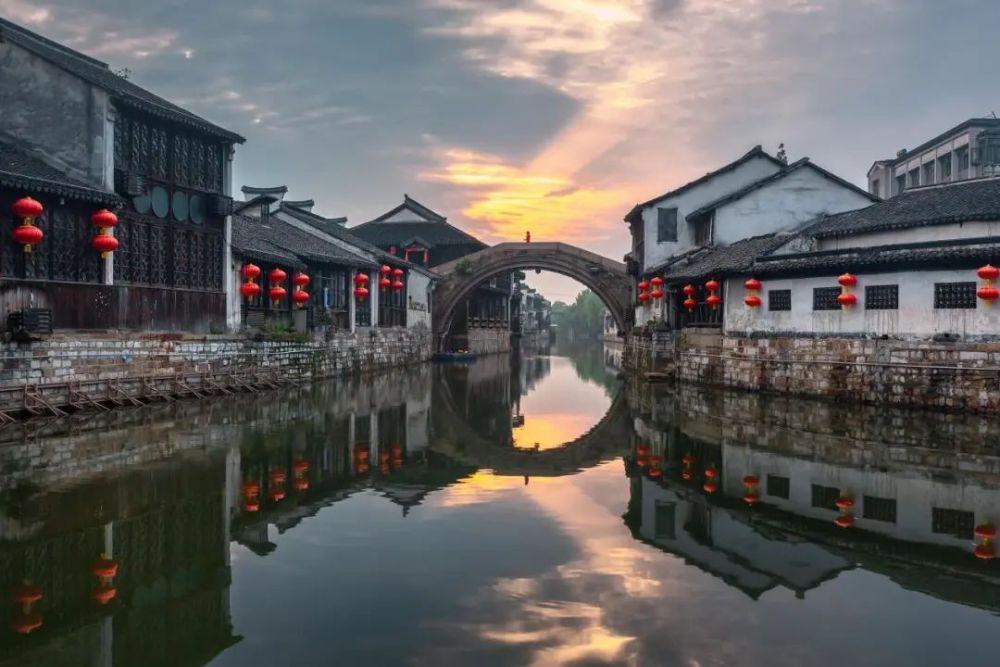 沙漠避难所